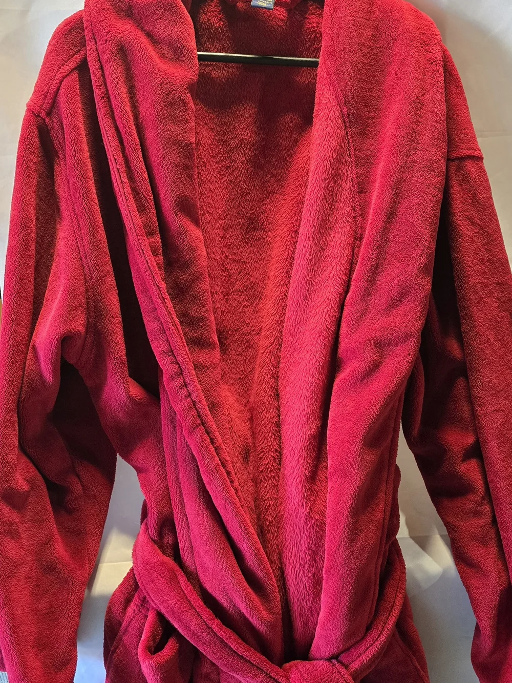 Men's Red Plush Robe - Picture 2 of 2